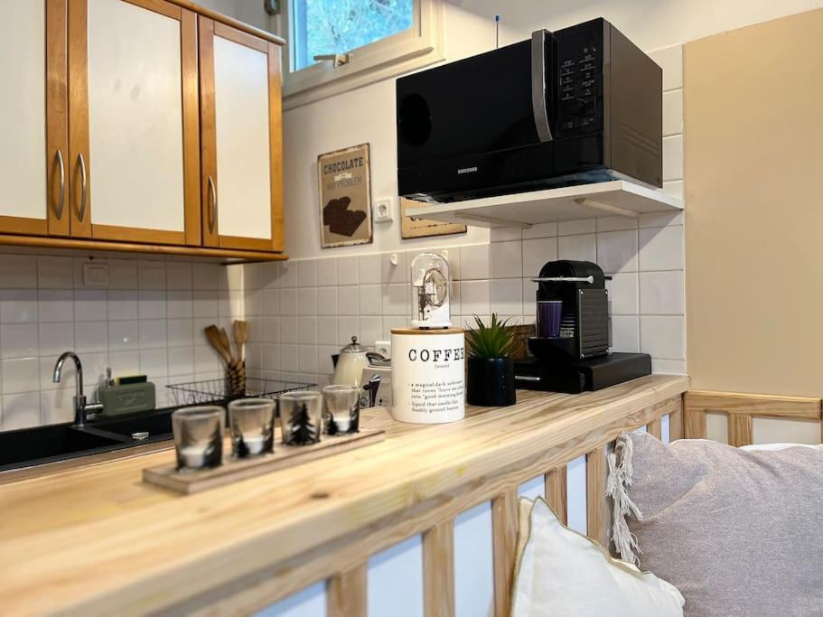 Cosy Maisonette แวร์ซาย ภายนอก รูปภาพ